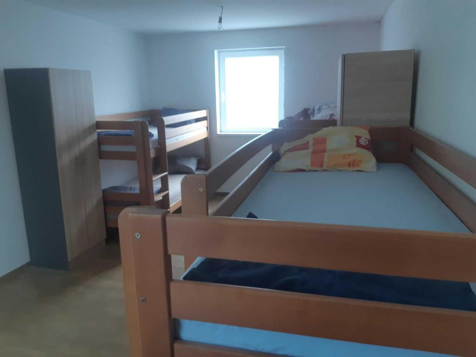 Apartman Novi Sad - Apartment Novi Sad Sremska Kamenica Eksteriør bilde